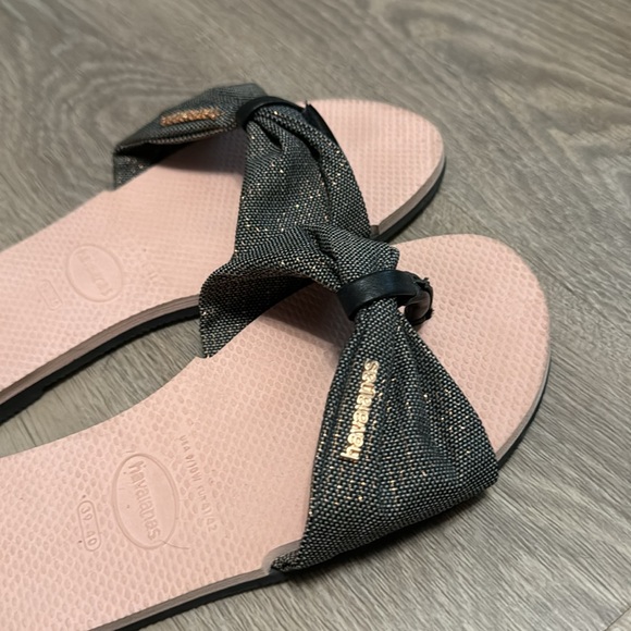 Havaianas Flip Flops - Picture 2 of 4